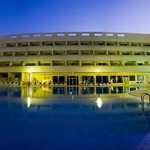 https://apartamentos-piramides.tenerifehoteles.net